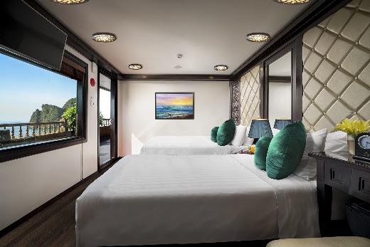 Alisa Premier Cruise – Junior Triple No Balcony No Bathtub