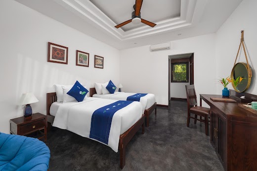 Aravinda Resort Ninh Bình – Lotus Lake Classic