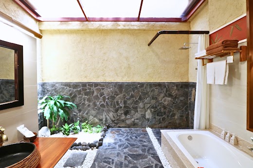 Bamboo Village Beach Resort & Spa – . SEA BREEZE BUNGALOW