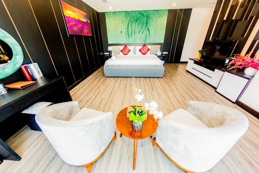 Diamond Hotel Van Don – Phòng Suite