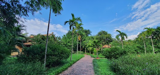 Emeralda Resort Ninh Bình – Tổng quan