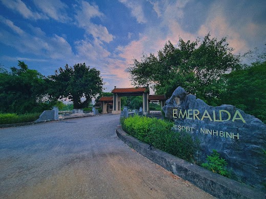 Emeralda Resort Ninh Bình – Tổng quan