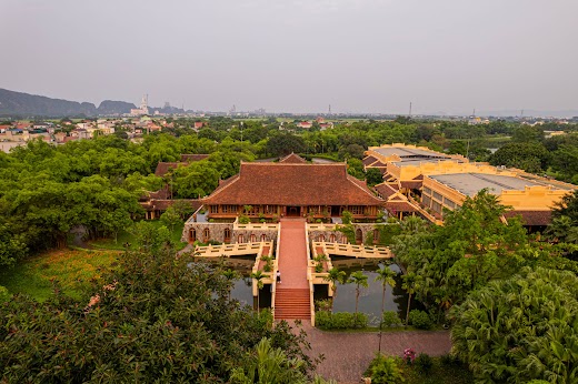 Emeralda Resort Ninh Bình – Tổng quan