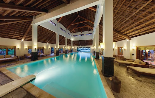 Emeralda Resort Ninh Bình – Hồ bơi nước ấm