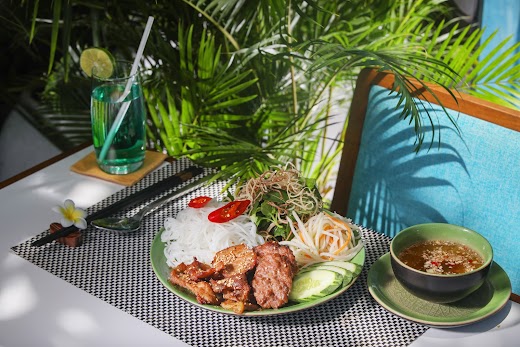 Êmm Hotel Hội An – F&B