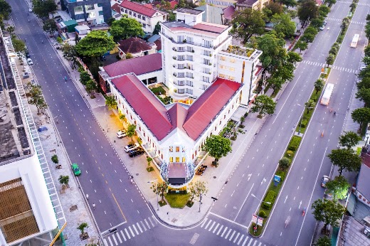 Emm Hotel Huế – Tổng quan