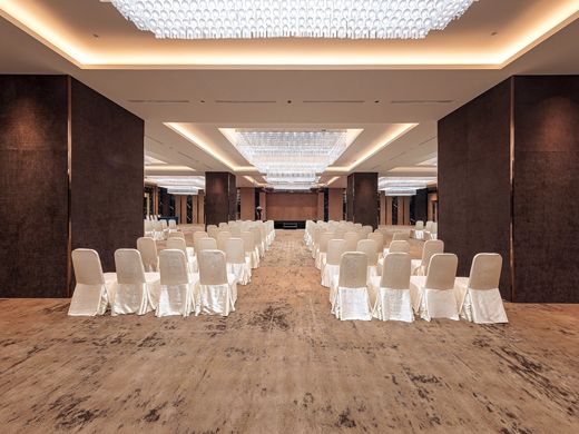 Grand Plaza Hanoi Hotel – Tổng quan