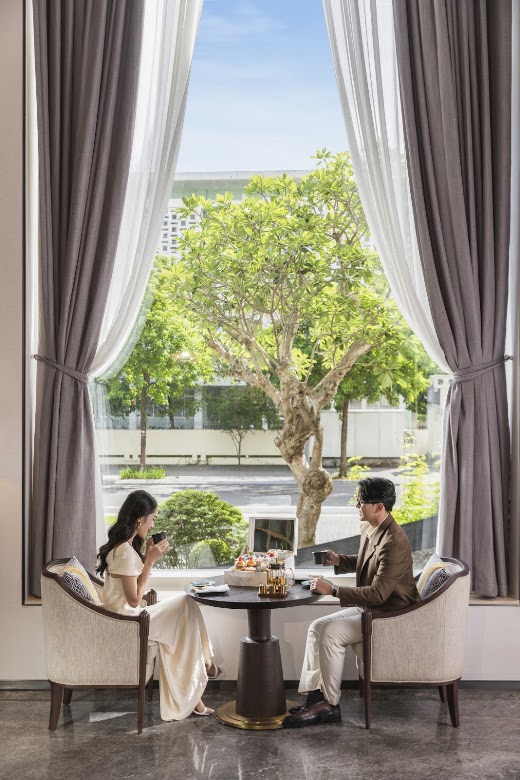 Grand Royal Riverside Hue – Fusion Collection – Khoảnh khắc nghỉ dưỡng
