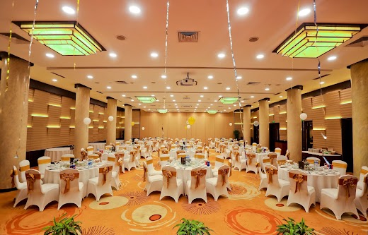 Hạ Long Pearl – Nhà hàng