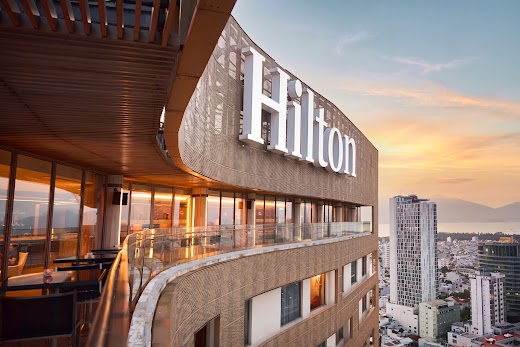 Hilton Hotel Đà Nẵng – Hotel Facade