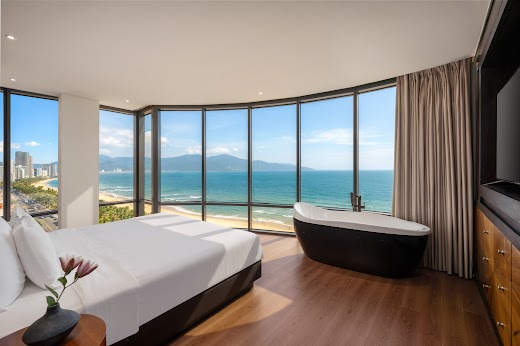 Holiday Beach Hotel – Phòng Suite