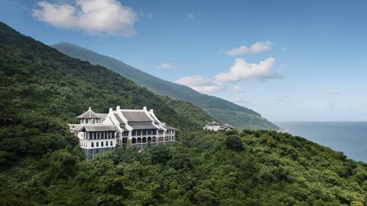 Intercontinental Đà Nẵng – Tổng quan