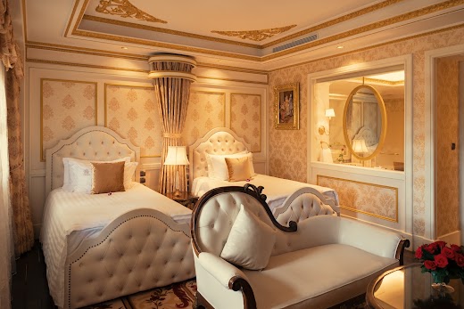 Khách Sạn Dalat Palace Convention ( ) – Royal Luxury