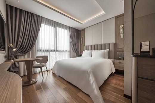 La Siesta Premium Saigon – Phòng nghỉ