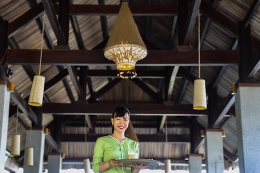 Lalya Ninh Van Bay – Butler