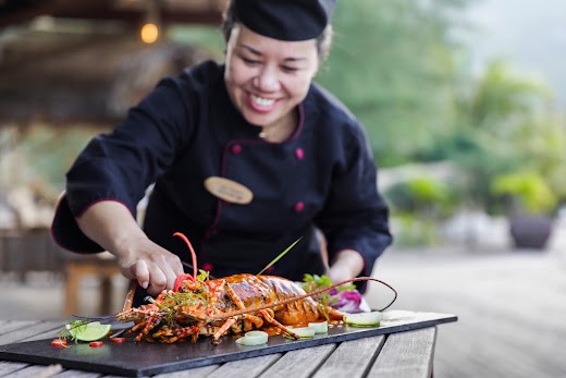 Lalya Ninh Van Bay – F&B