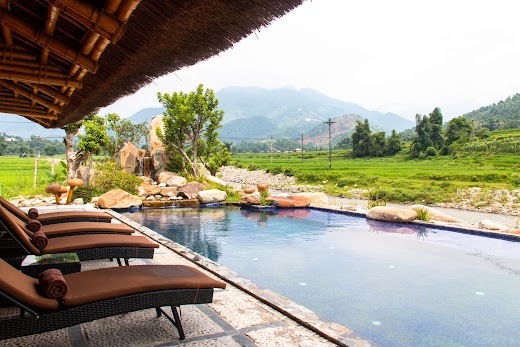 Le Champ Tú Lệ – Khoáng nóng Nậm Họn/ Nam Hon Hot Spring