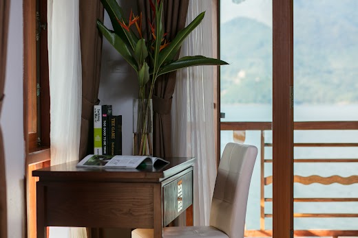 Mai Châu Hideaway Lake Resort – Phòng Suite