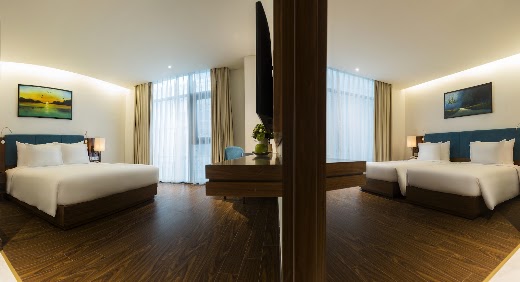 Maximilan Danang Beach – Phòng Deluxe
