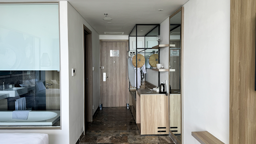 Melia Danang Beach Resort – Phòng Deluxe