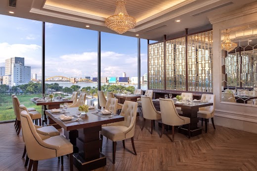 Melia Vinpearl Danang Riverfront – Han River 1-2
