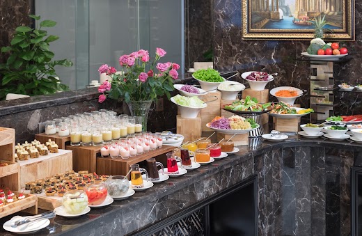Monarque Hotel Danang – Tổng quan