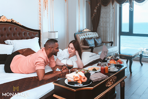 Monarque Hotel Danang – Tổng quan