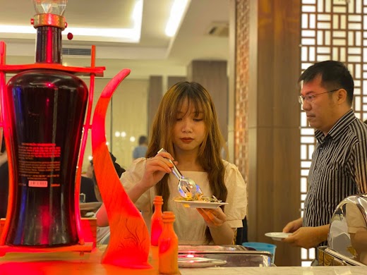Mường Thanh Quy Nhơn – BUFFET HOA HAI DUONG