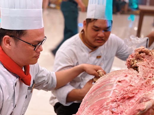 Mường Thanh Quy Nhơn – BUFFET HOA HAI DUONG