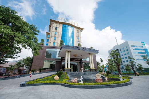 Mường Thanh Quy Nhơn – KHUÔN VIÊN KHÁCH SẠN