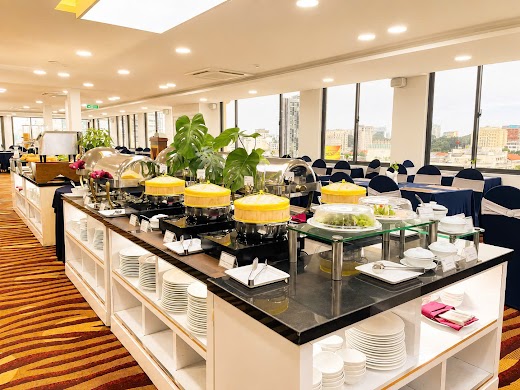 Oscar Saigon Hotel – Ăn sáng tại phòng