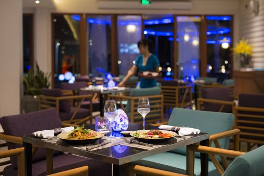 Pullman Đà Nẵng Beach Resort – Bãi biển