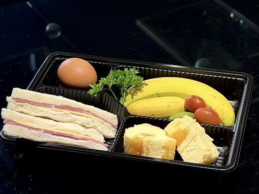 Queen Ann Hotel – TAKE AWAY