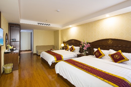 Regalia Hotel – Phòng gia đình