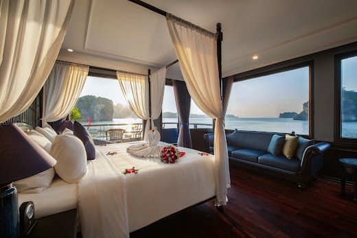 Rosy Cruise – Phòng Suite
