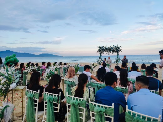 Sandy Beach Non Nước Resort – Tiệc cưới