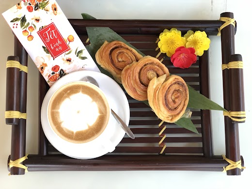 Sandy Beach Non Nước Resort – . TEA PARTY