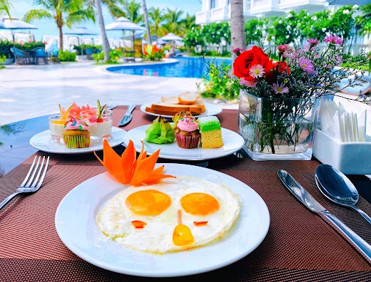 Seaside Boutique Resort Quy Nhơn – buffet sáng