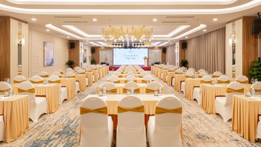 Selegend Hotel – Tổng quan