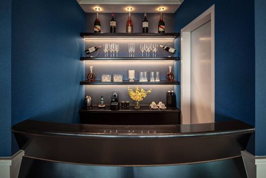 Sofitel Saigon Plaza – Tổng quan