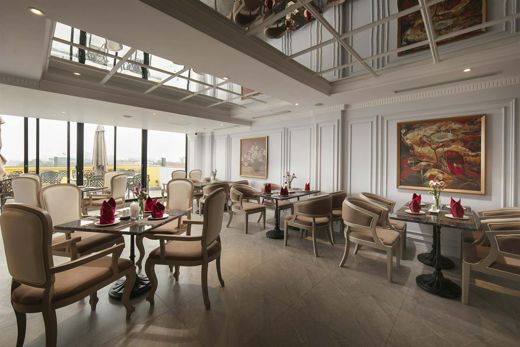 Solar Premium Hotel & Spa – Tổng quan