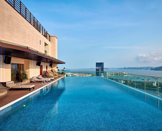 The Watson Hạ Long – Hồ bơi