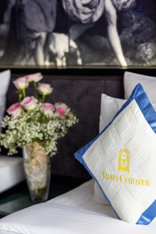 Times Corner Amalfi – . Timeless City View