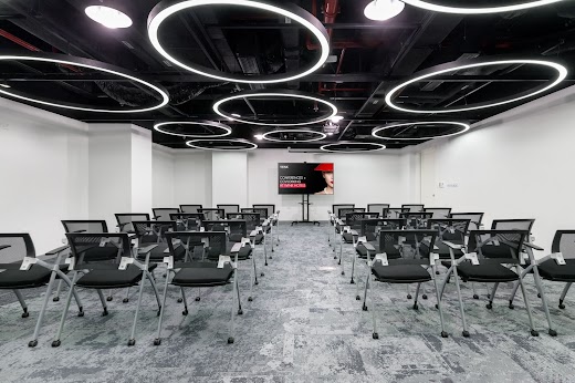 Wink Hotel Saigon Centre – Theater