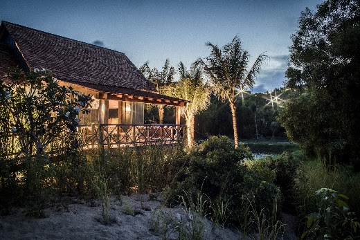 Zannier Resort Bãi San Hô – Bãi biển